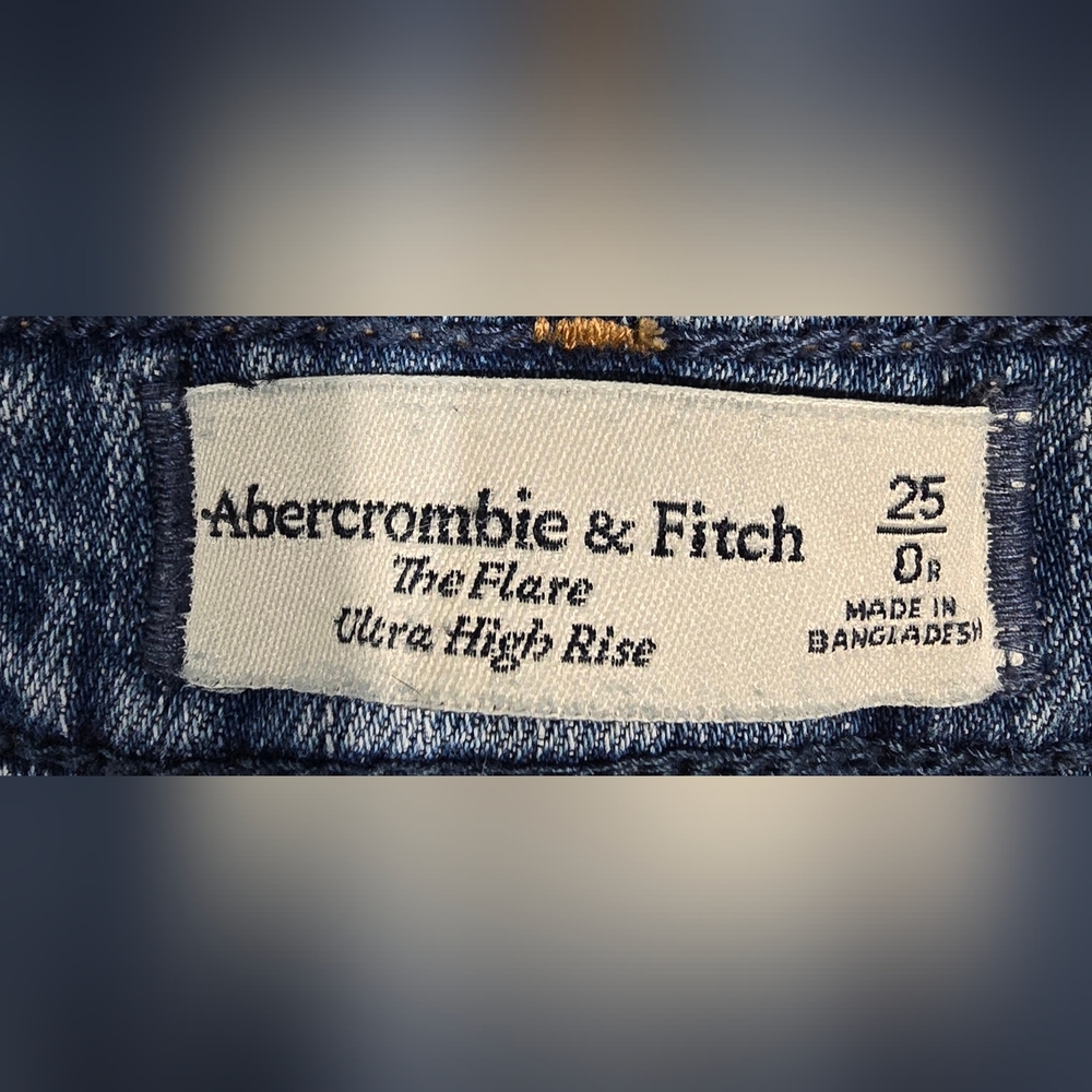 Abercrombie Ultra High Rise Flare Jeans Size 0/25 - Picture 6 of 6